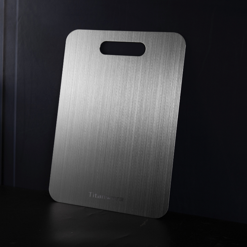 #Titanware™ 100% Titanium Skærebræt